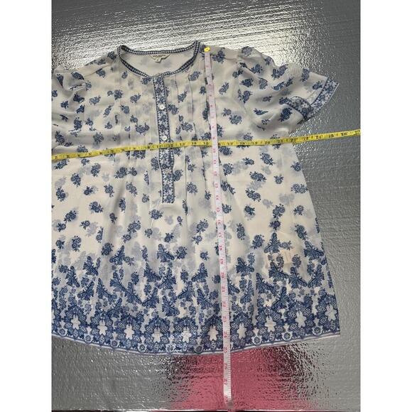 Max Studio Bohemian Blouse Embroidered Short Sleeve Blue & White Medium - Picture 5 of 8